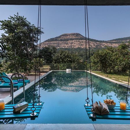 Saffronstays Mountain Aer, Karjat Eksteriør billede