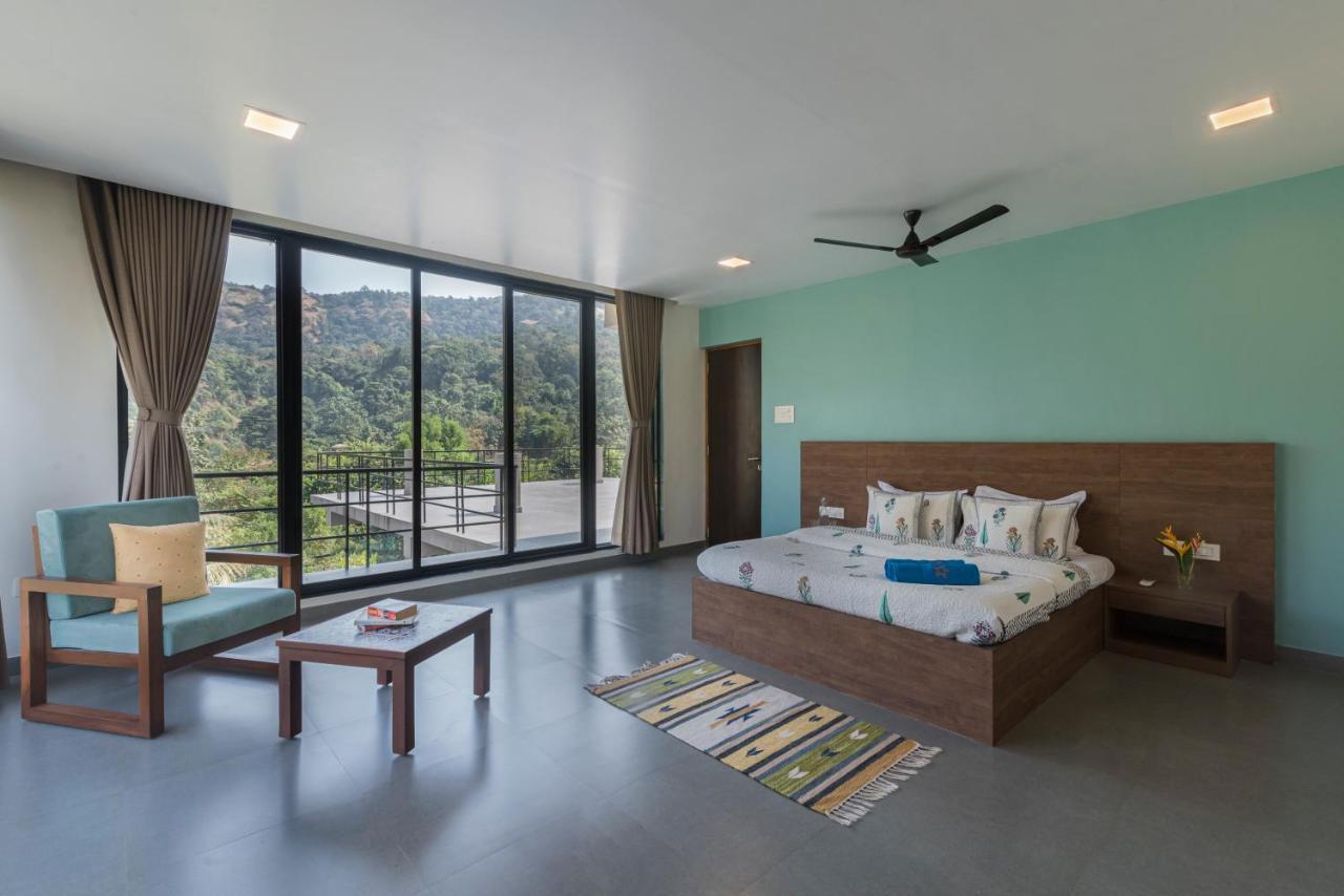 Saffronstays Mountain Aer, Karjat Eksteriør billede